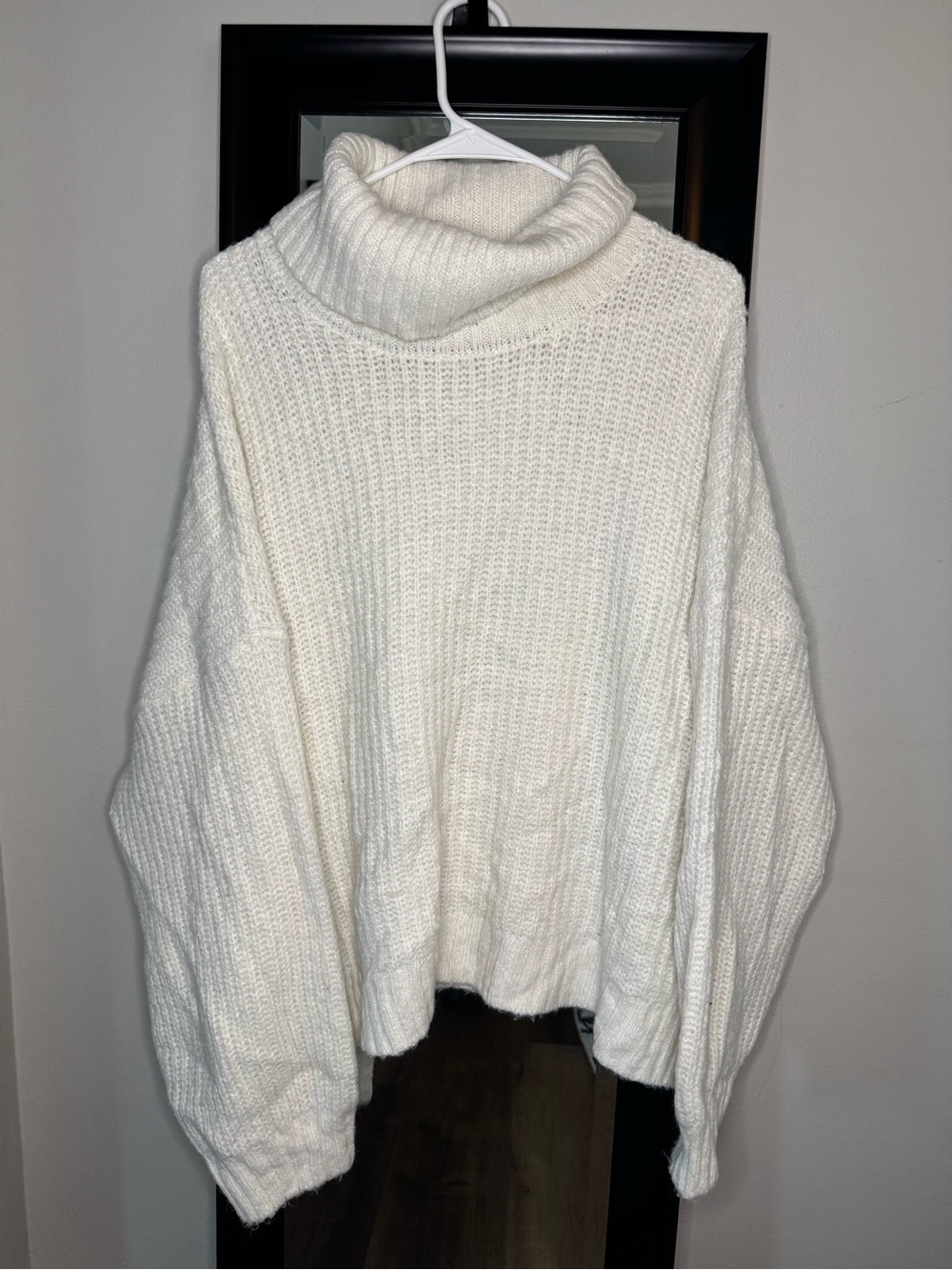 Old Navy White Cable Turtleneck Sweater
